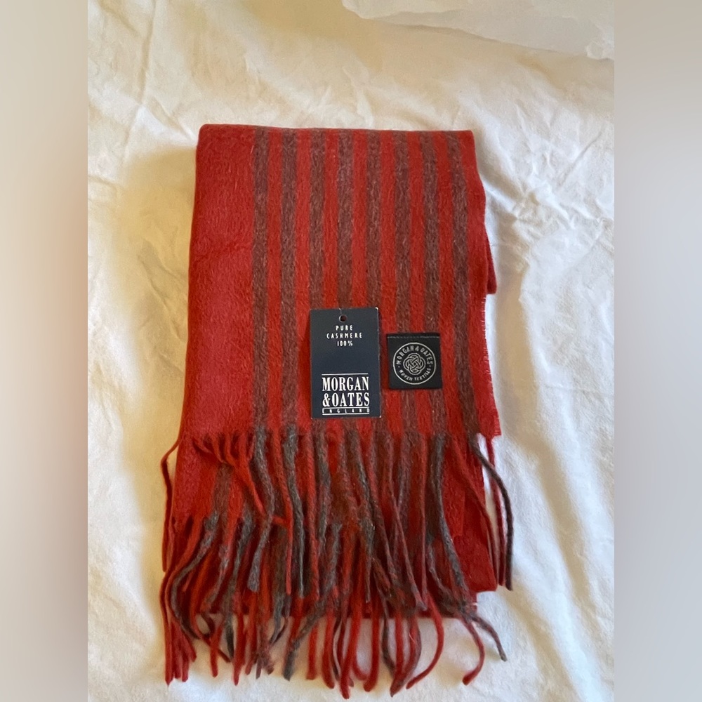 Morgan & Oates 100% cashmere